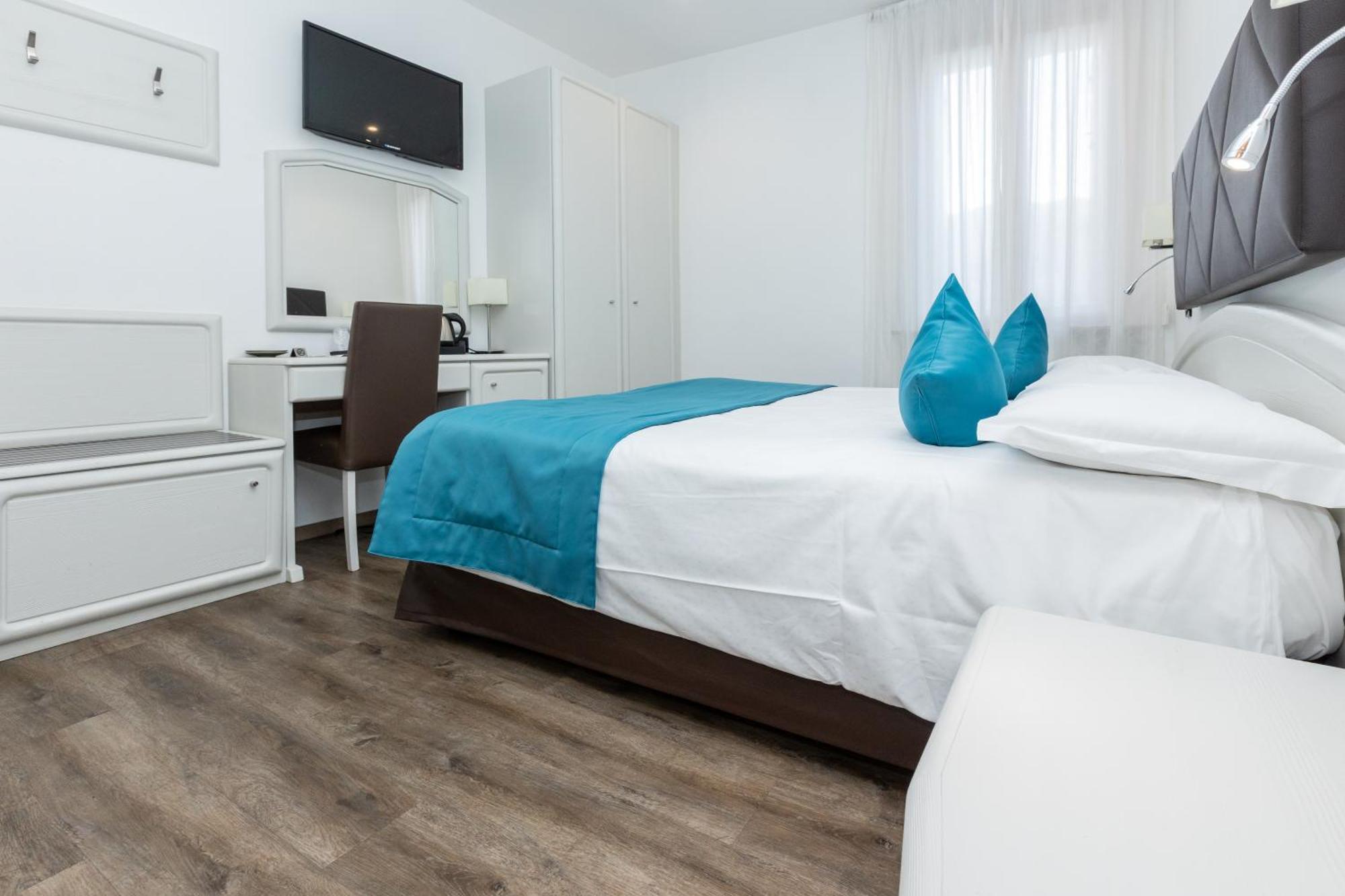 Albergo Cappello E Cadore Belluno Ngoại thất bức ảnh