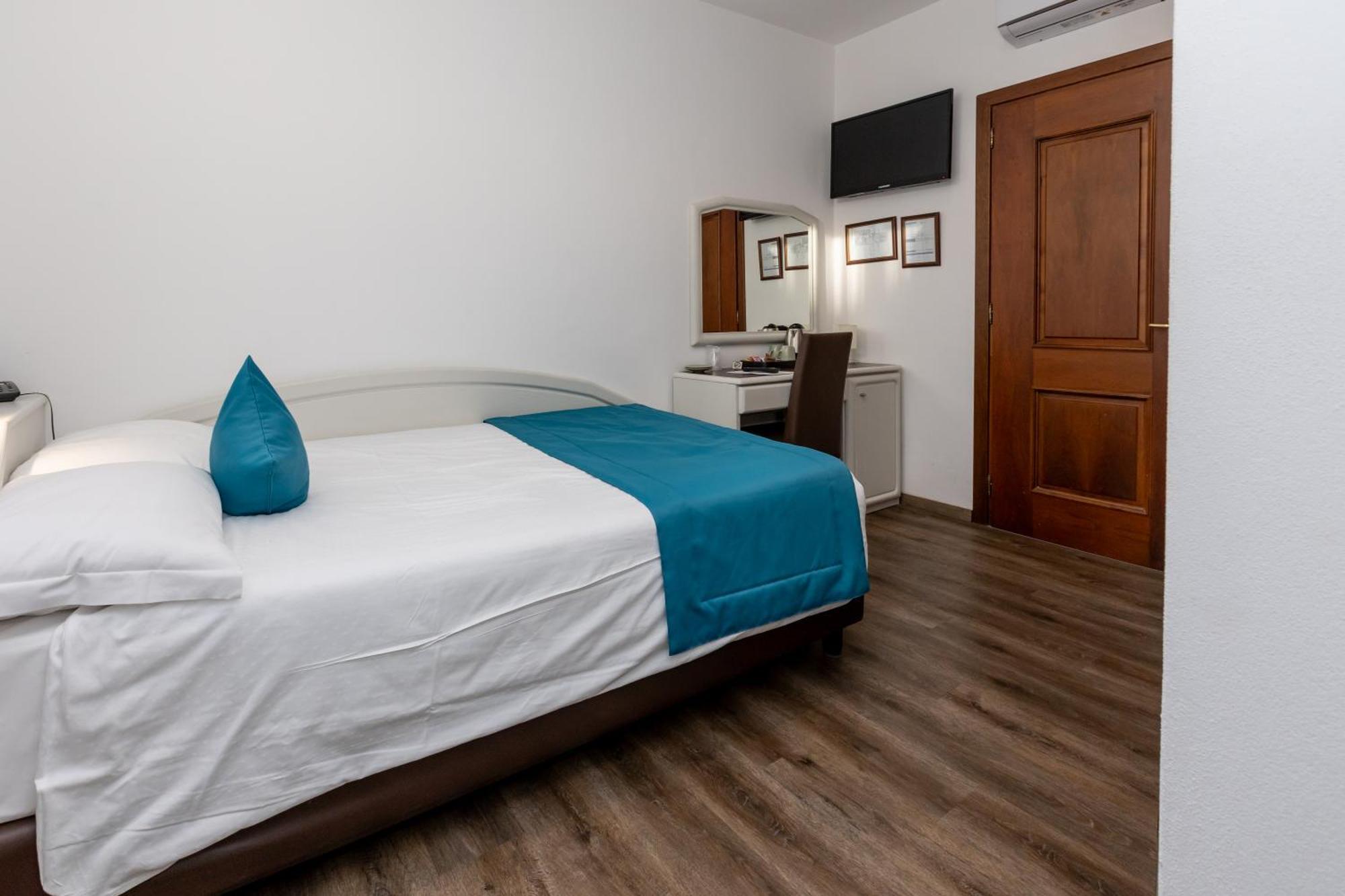 Albergo Cappello E Cadore Belluno Ngoại thất bức ảnh